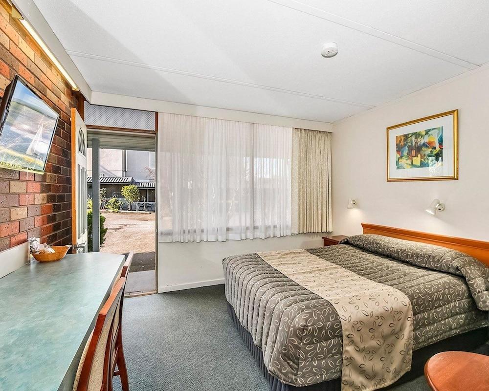 Cedar Lodge Motel Morwell Extérieur photo
