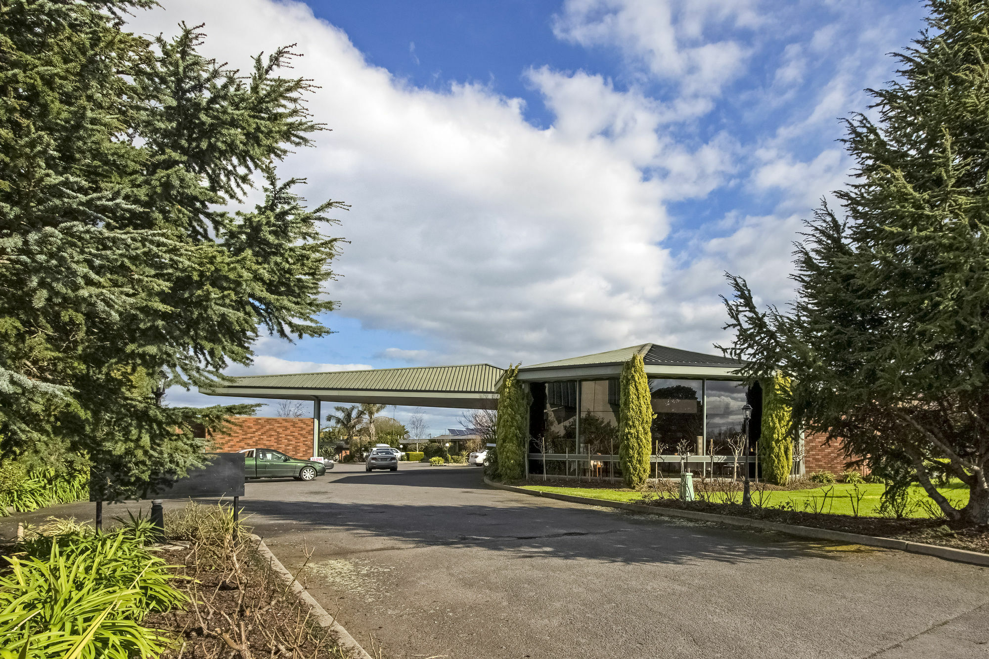 Cedar Lodge Motel Morwell Extérieur photo